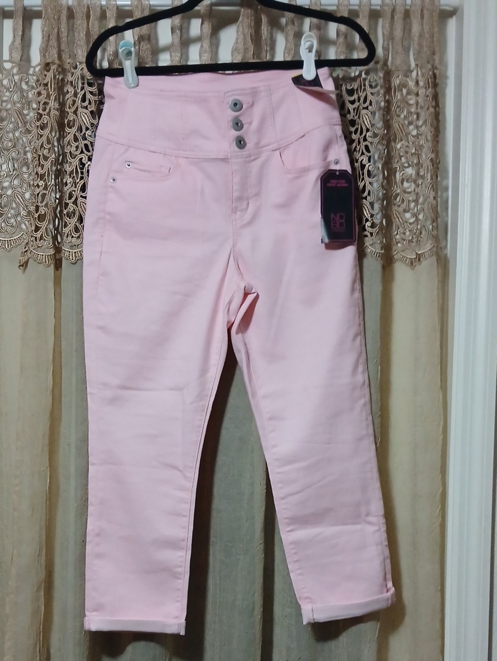 🐞No Boundaries Size 11 Pink High Rise Corset Capris 💗